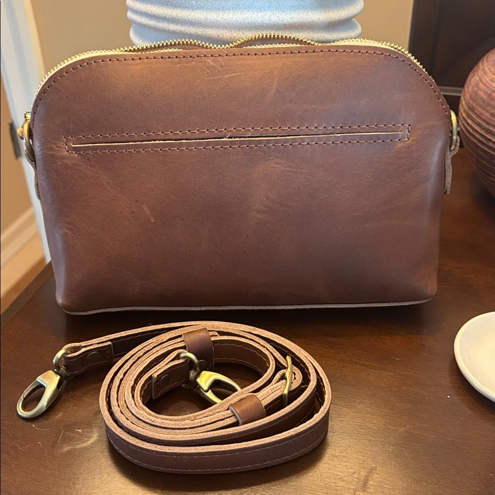 Portland Leather Crossbody bag/clutch - Picture 3 of 3